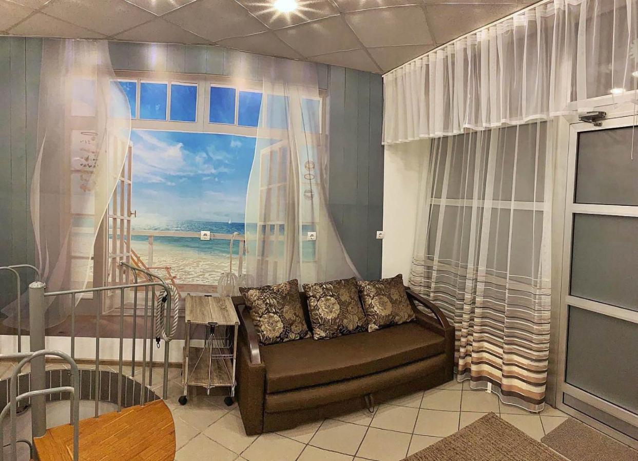 Sun **** Apartment