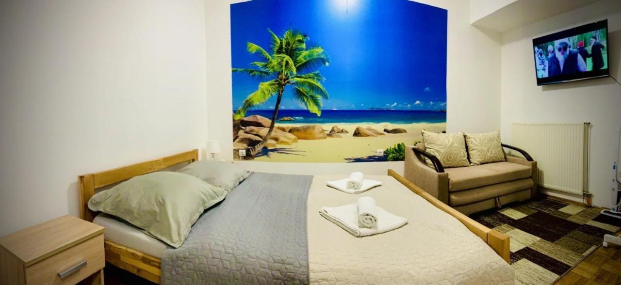 Sun **** Apartment